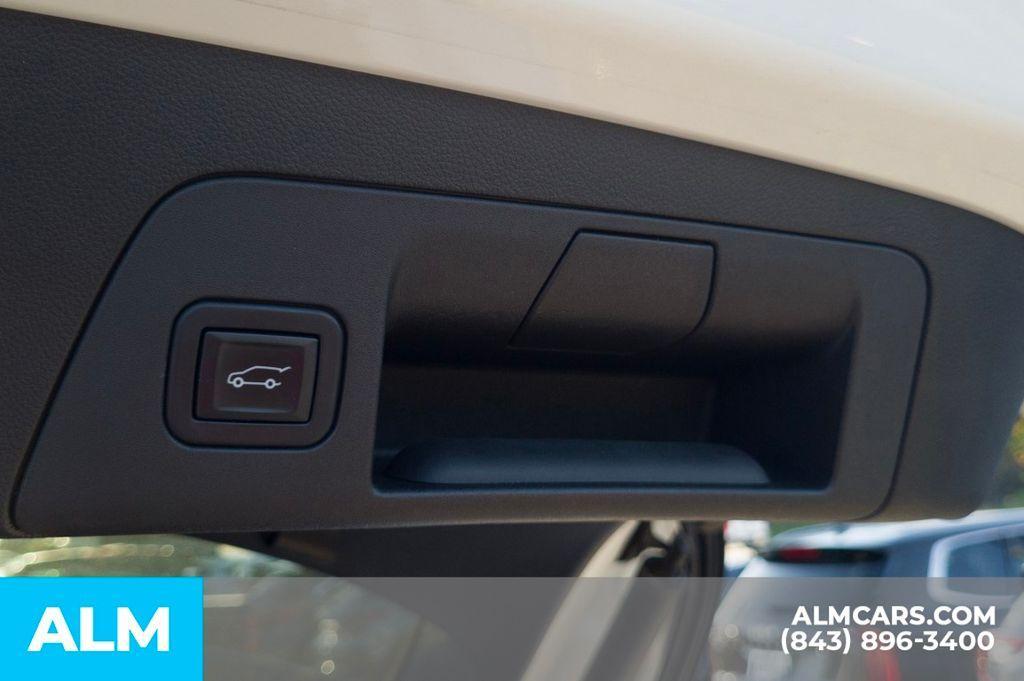 used 2022 Buick Envision car, priced at $21,920