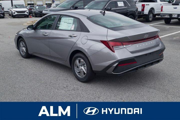 new 2025 Hyundai Elantra car, priced at $22,319