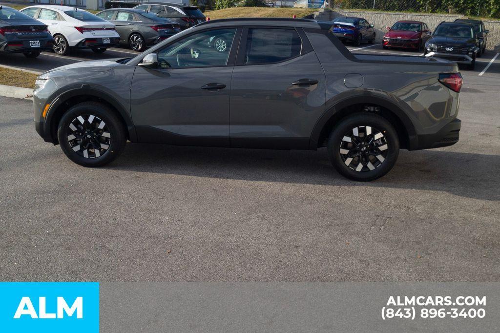 used 2025 Hyundai SANTA CRUZ car, priced at $29,420