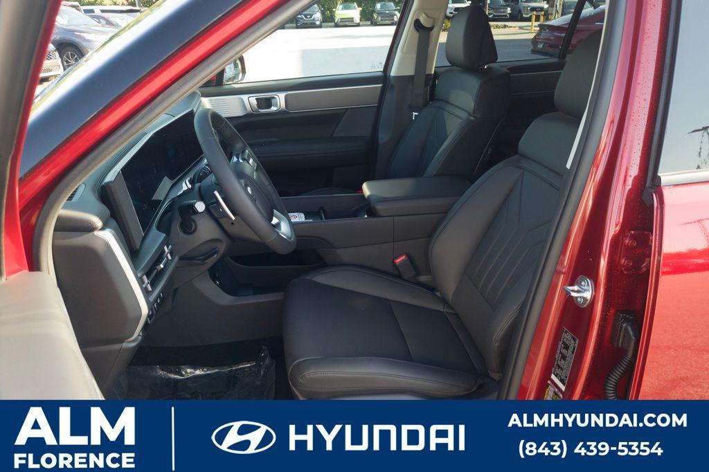 new 2025 Hyundai Santa Fe HEV car, priced at $36,995