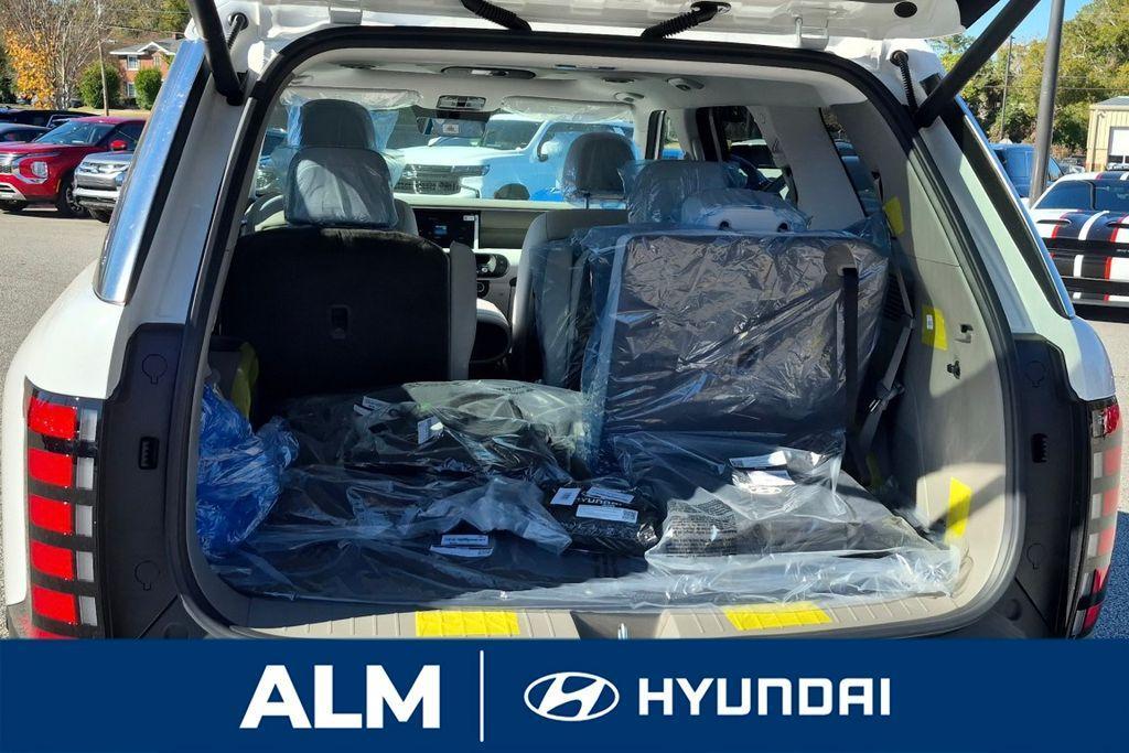 new 2026 Hyundai Palisade Hybrid car, priced at $47,696