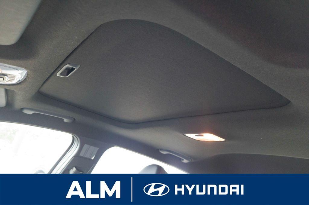 new 2025 Hyundai Elantra car, priced at $28,453