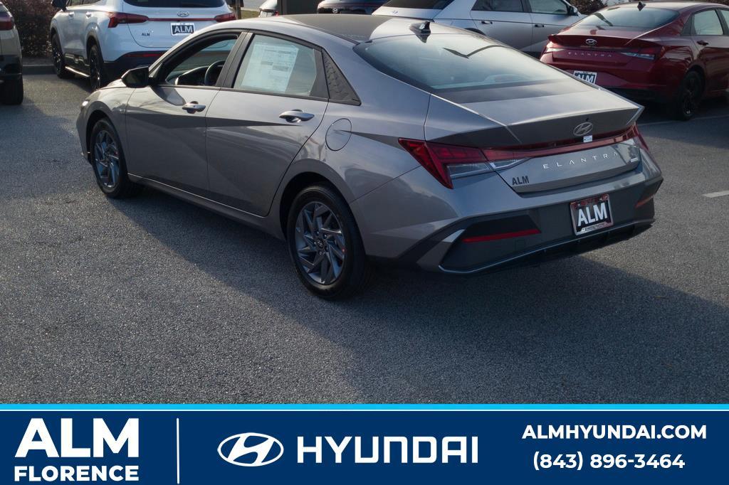 new 2024 Hyundai Elantra HEV car, priced at $25,155