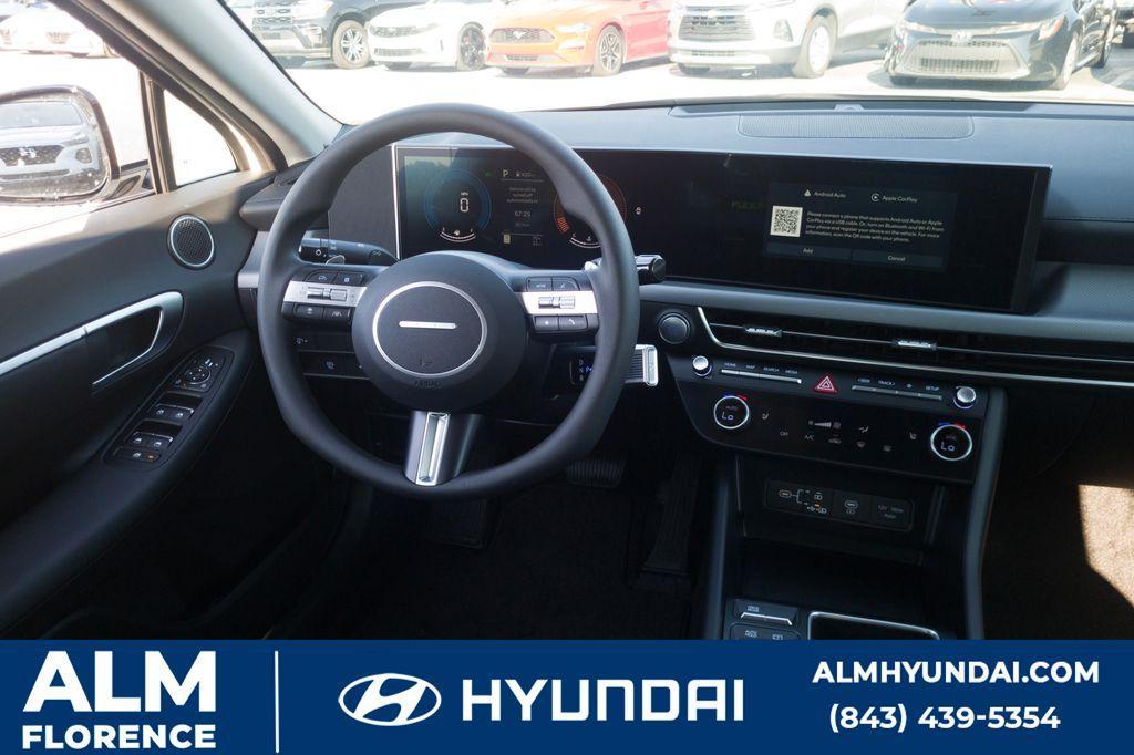 new 2025 Hyundai Sonata car, priced at $28,995