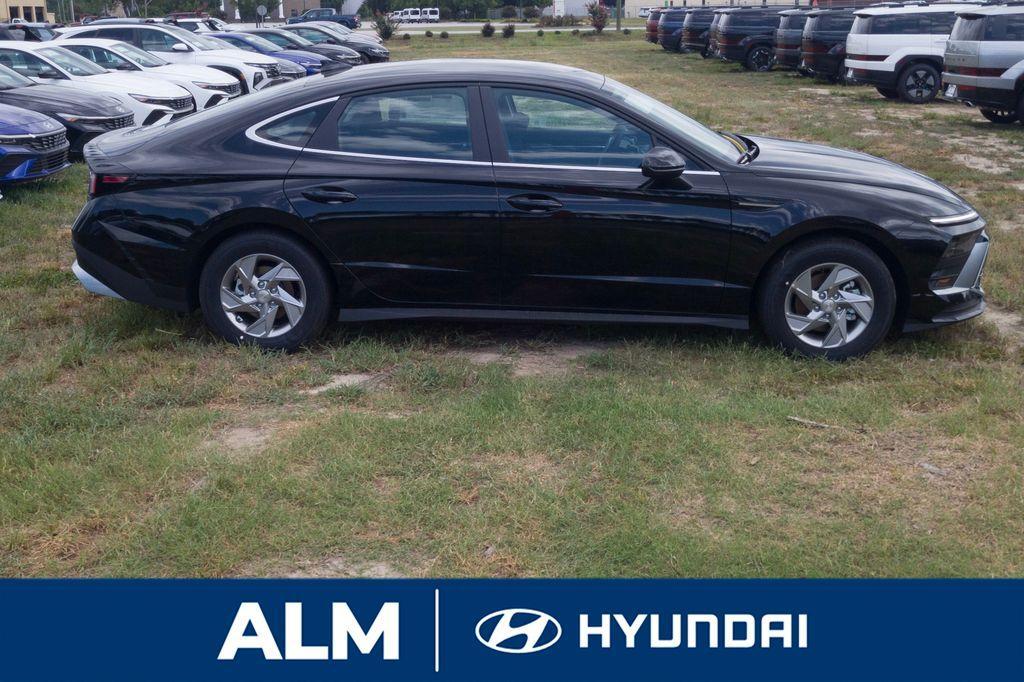 new 2025 Hyundai Sonata car, priced at $25,415