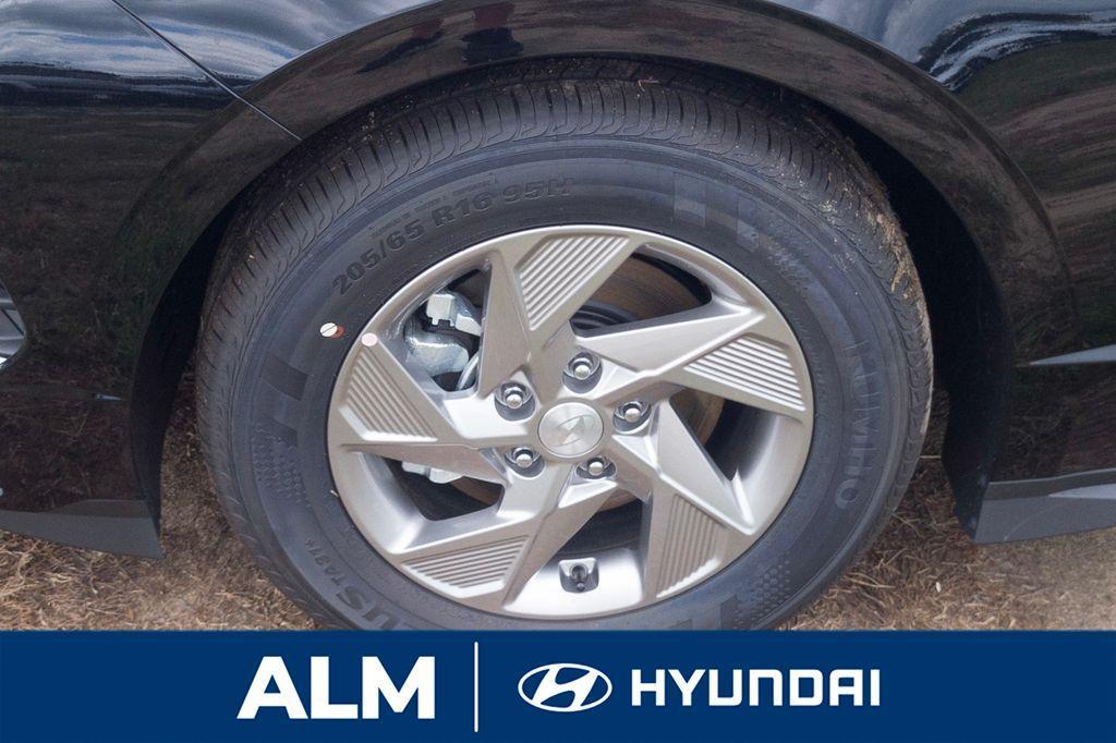new 2025 Hyundai Sonata car, priced at $25,415