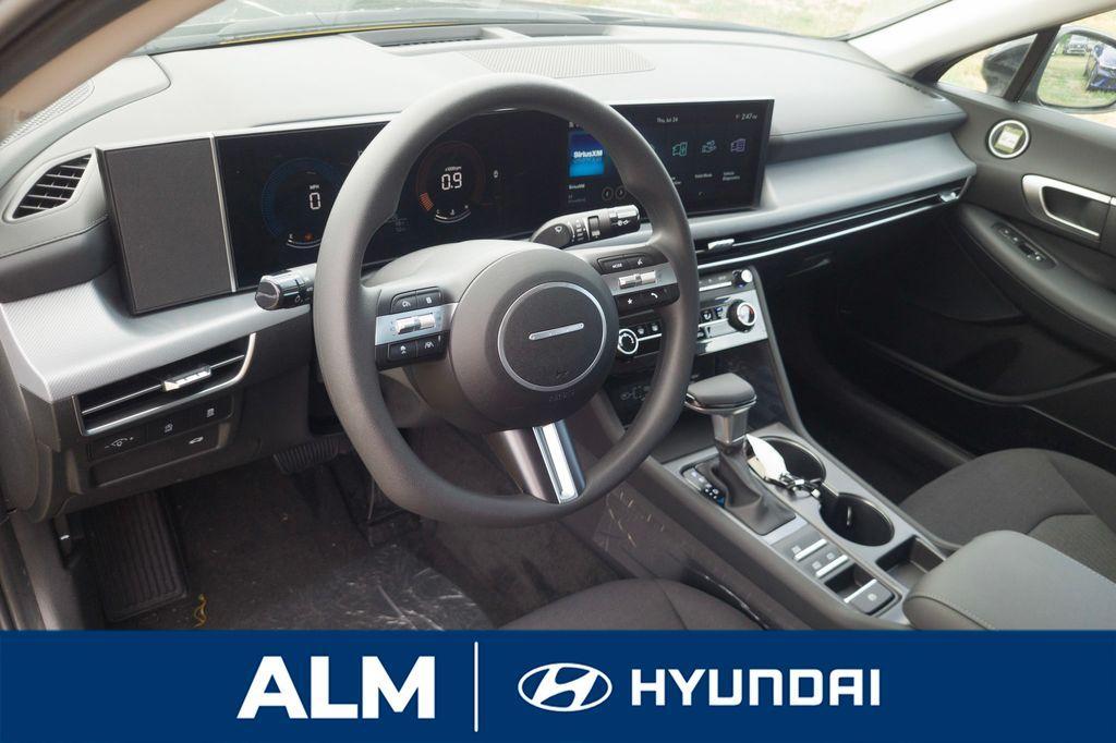 new 2025 Hyundai Sonata car, priced at $25,415