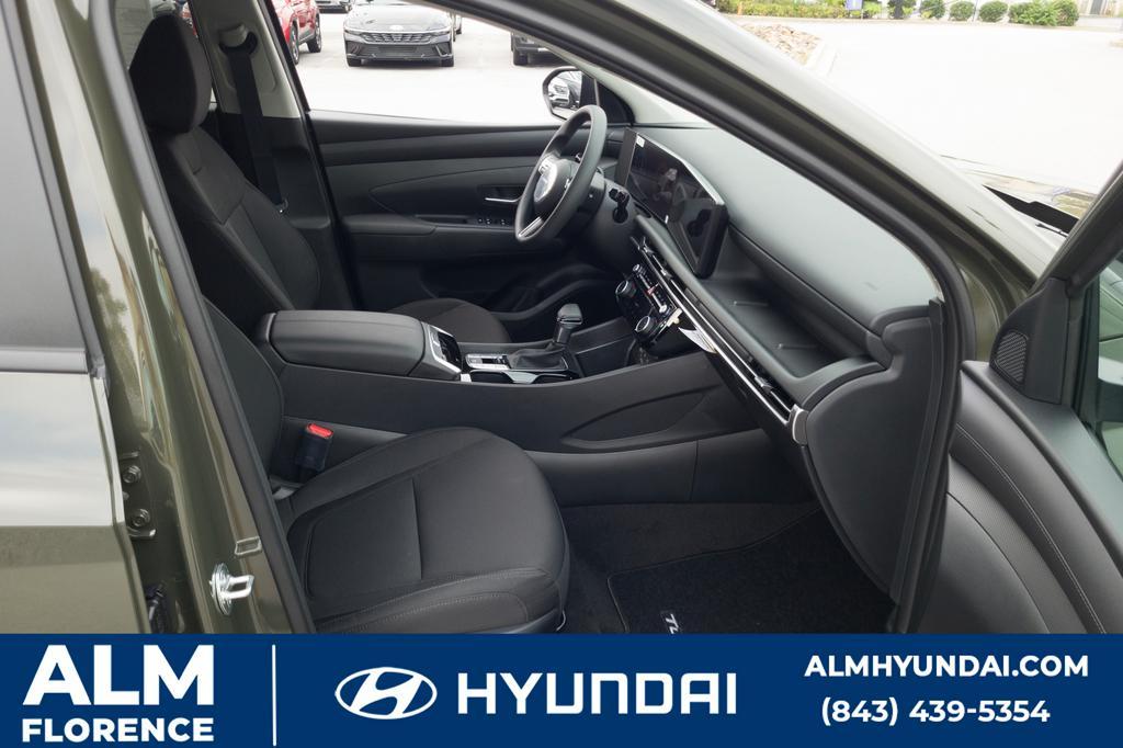 new 2025 Hyundai Tucson car, priced at $29,900