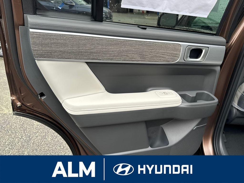 new 2025 Hyundai SANTA FE HEV car, priced at $41,495