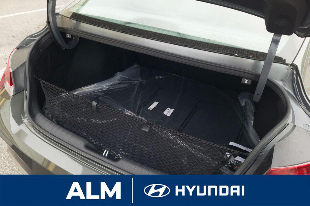 new 2025 Hyundai Elantra car, priced at $23,996
