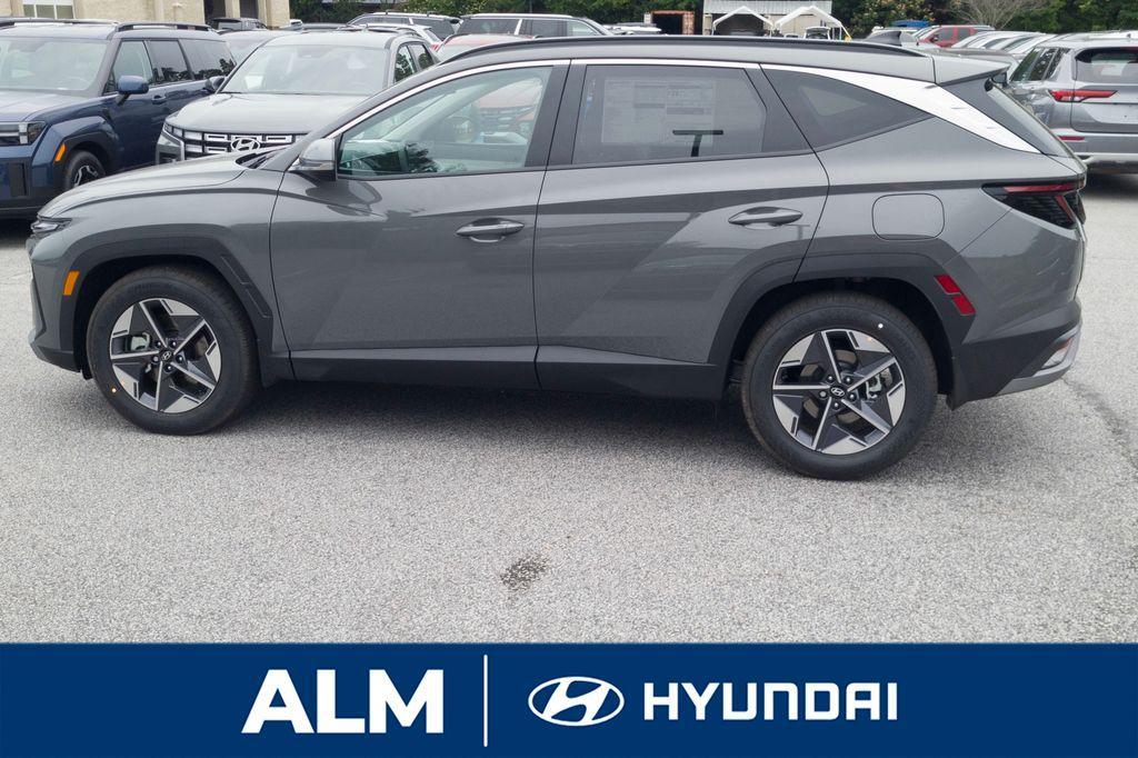 new 2025 Hyundai Tucson car, priced at $30,996