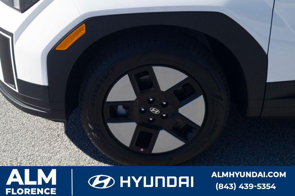 new 2025 Hyundai Santa Fe HEV car, priced at $37,515