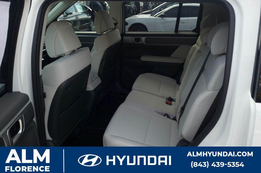 new 2025 Hyundai Santa Fe car, priced at $32,895