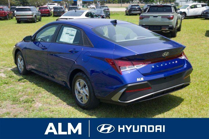 new 2025 Hyundai Elantra car, priced at $22,647