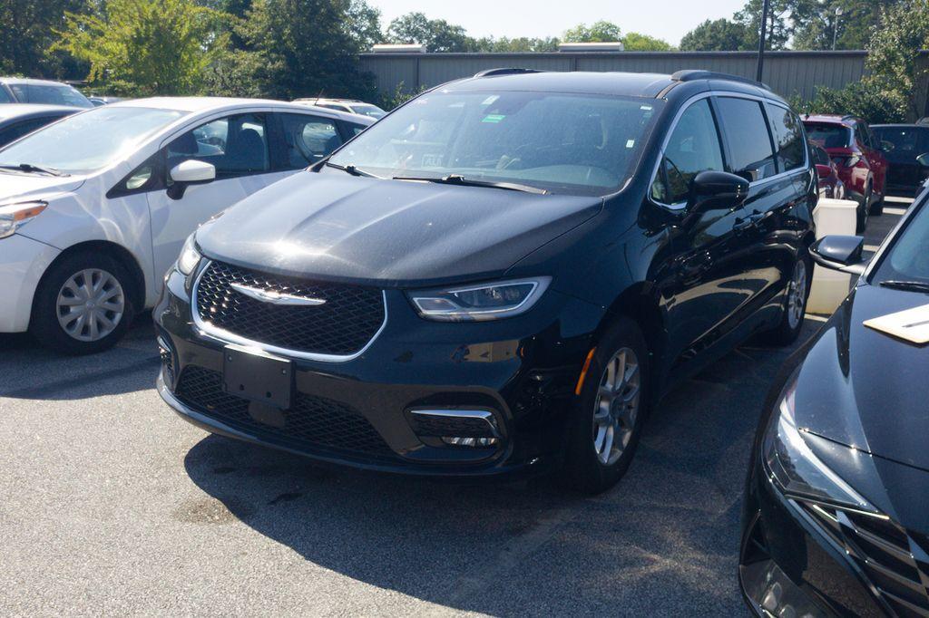 used 2022 Chrysler Pacifica car, priced at $21,420