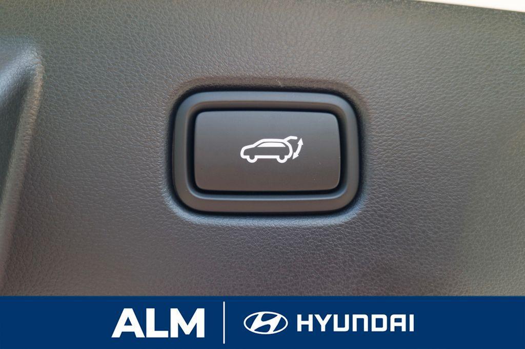 new 2025 Hyundai TUCSON Hybrid car, priced at $40,407