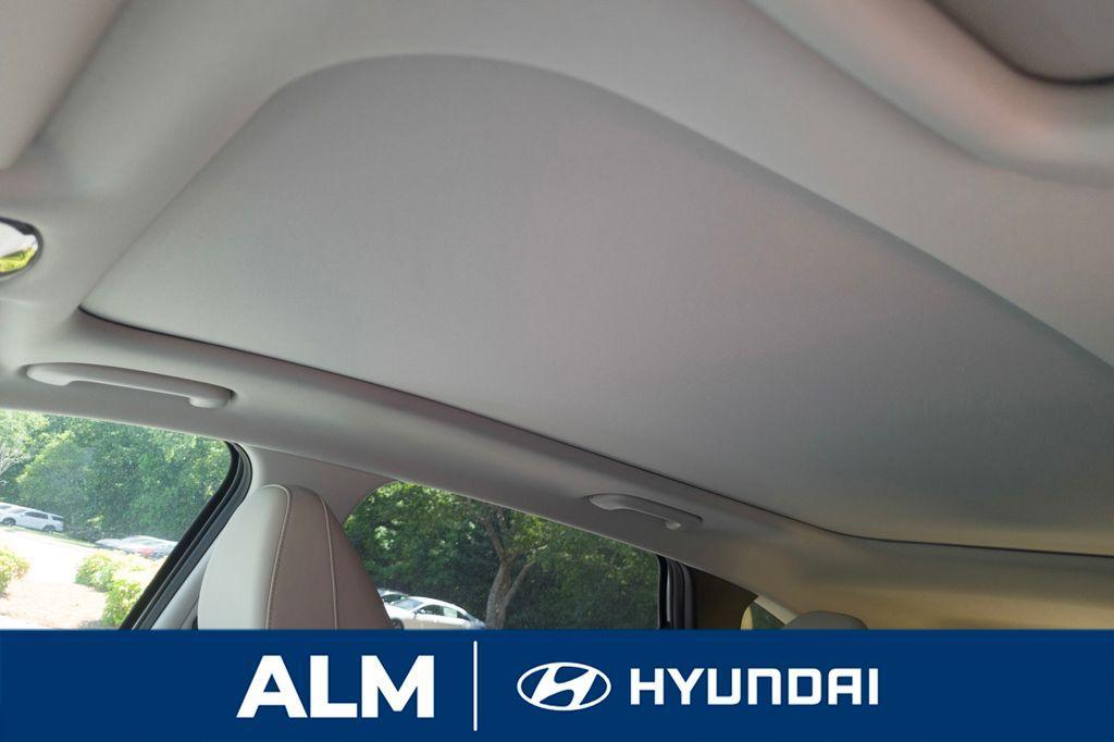 new 2025 Hyundai TUCSON Hybrid car, priced at $40,407