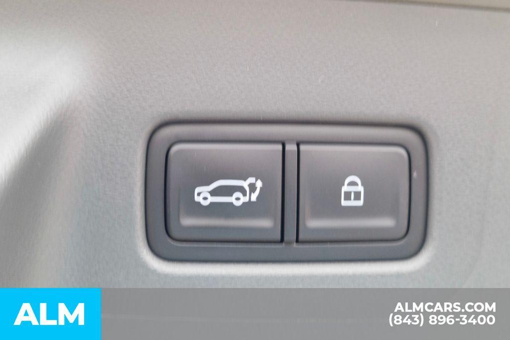 used 2025 Hyundai Santa Fe car, priced at $39,720