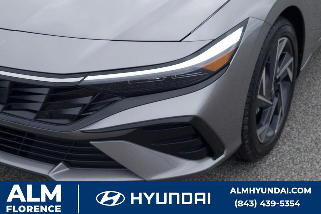 new 2024 Hyundai Elantra car, priced at $23,415