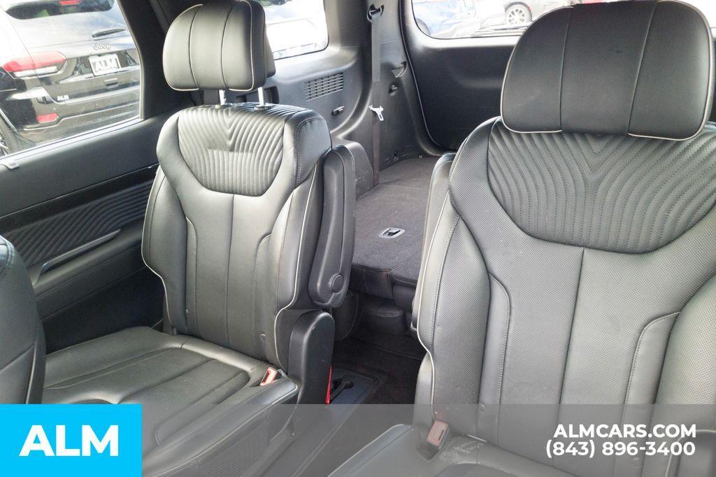 used 2024 Hyundai Palisade car, priced at $37,820