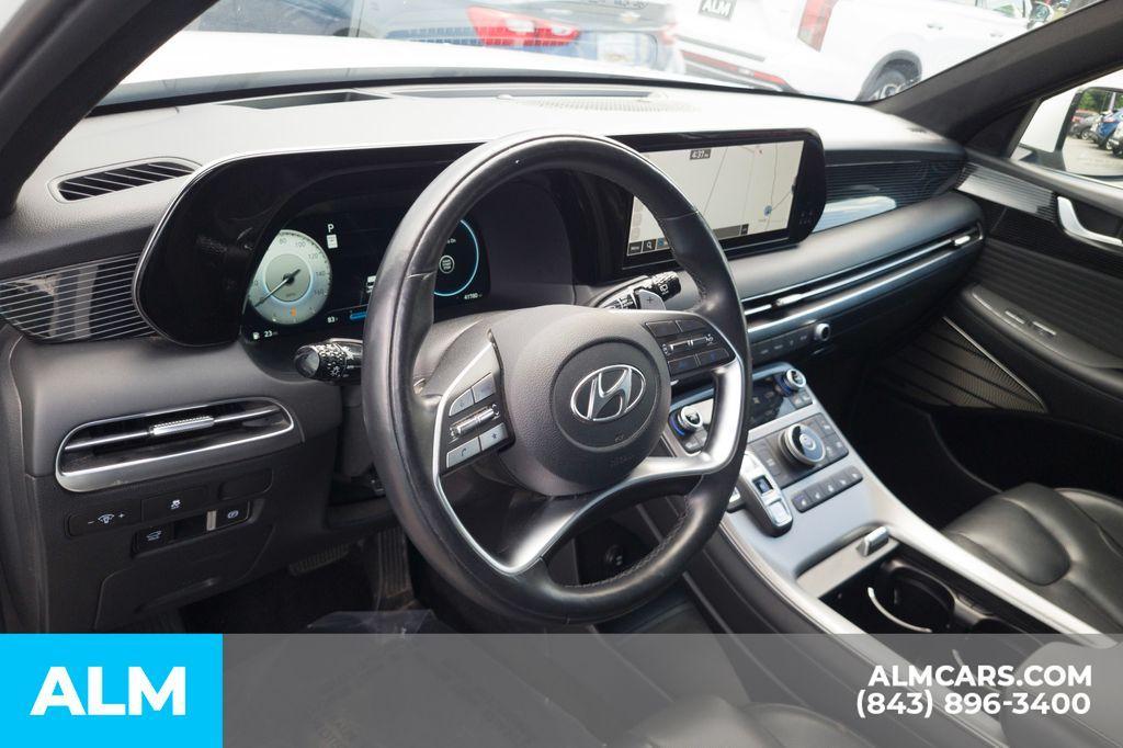 used 2024 Hyundai Palisade car, priced at $37,820