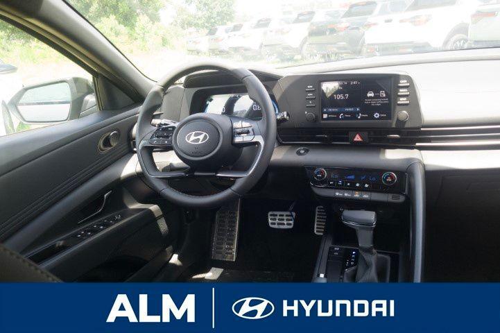 new 2025 Hyundai Elantra car, priced at $21,969