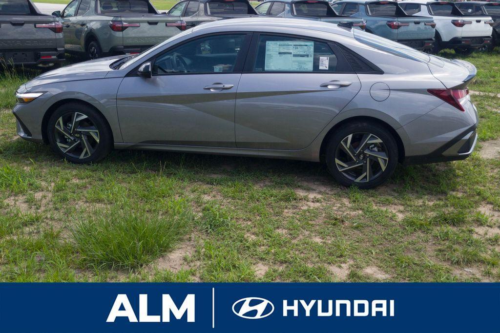 new 2025 Hyundai Elantra car, priced at $22,650