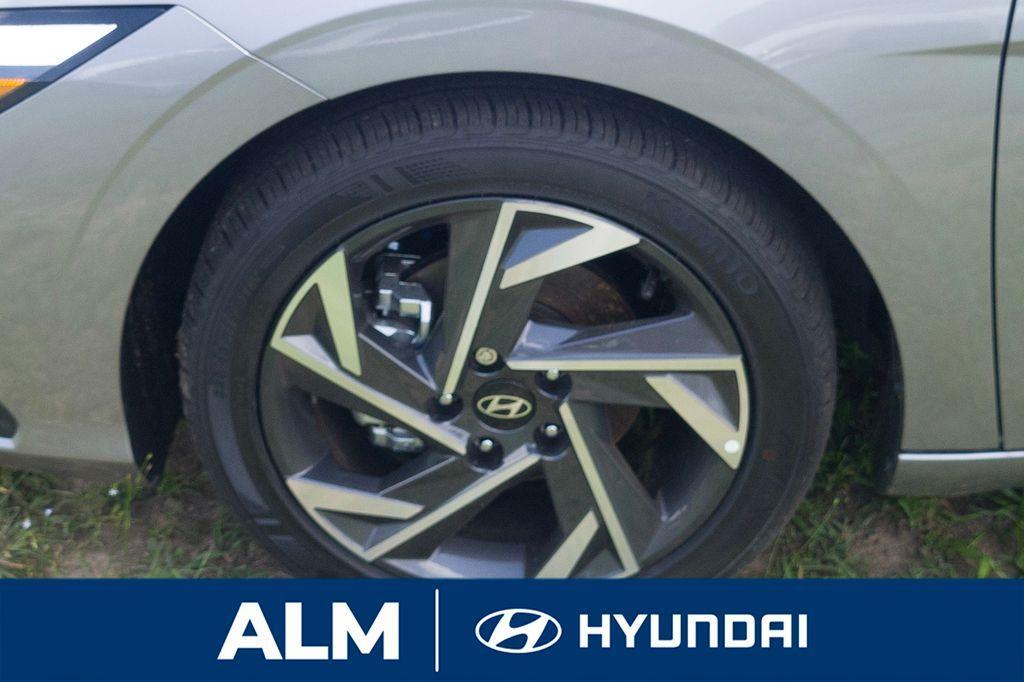 new 2025 Hyundai Elantra car, priced at $22,650