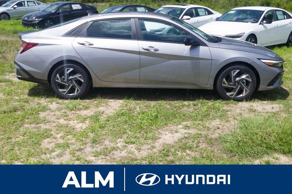 new 2025 Hyundai Elantra car, priced at $22,650