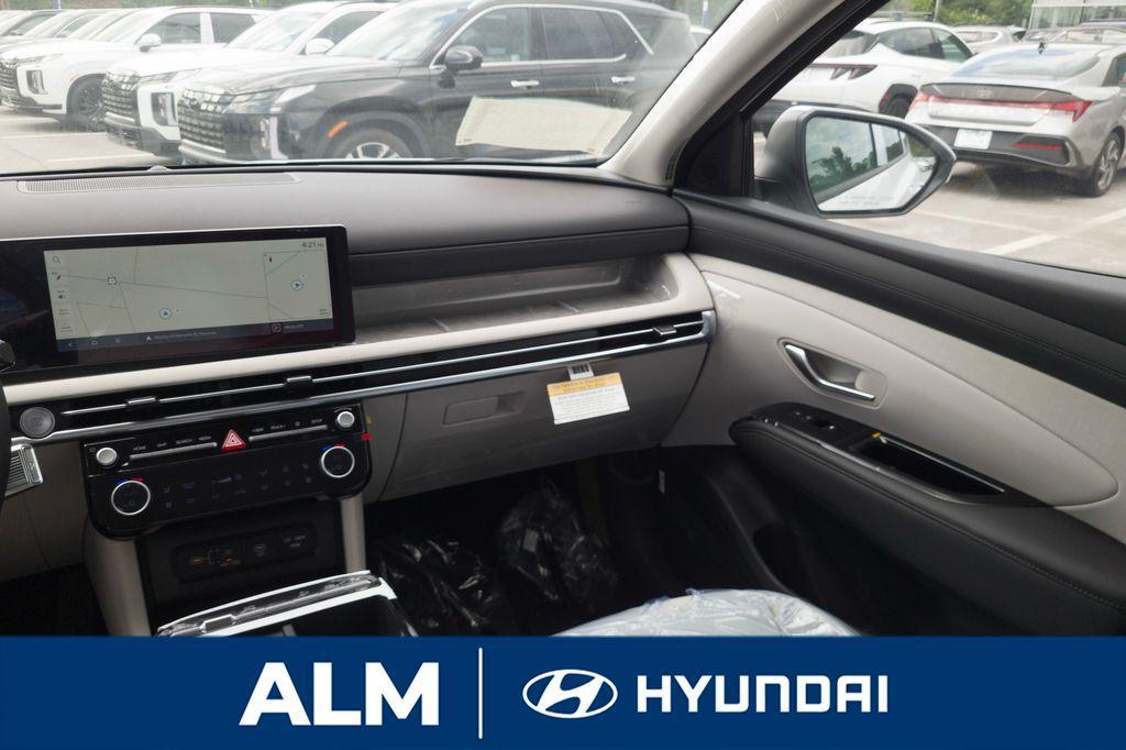 new 2025 Hyundai TUCSON Hybrid car, priced at $38,815