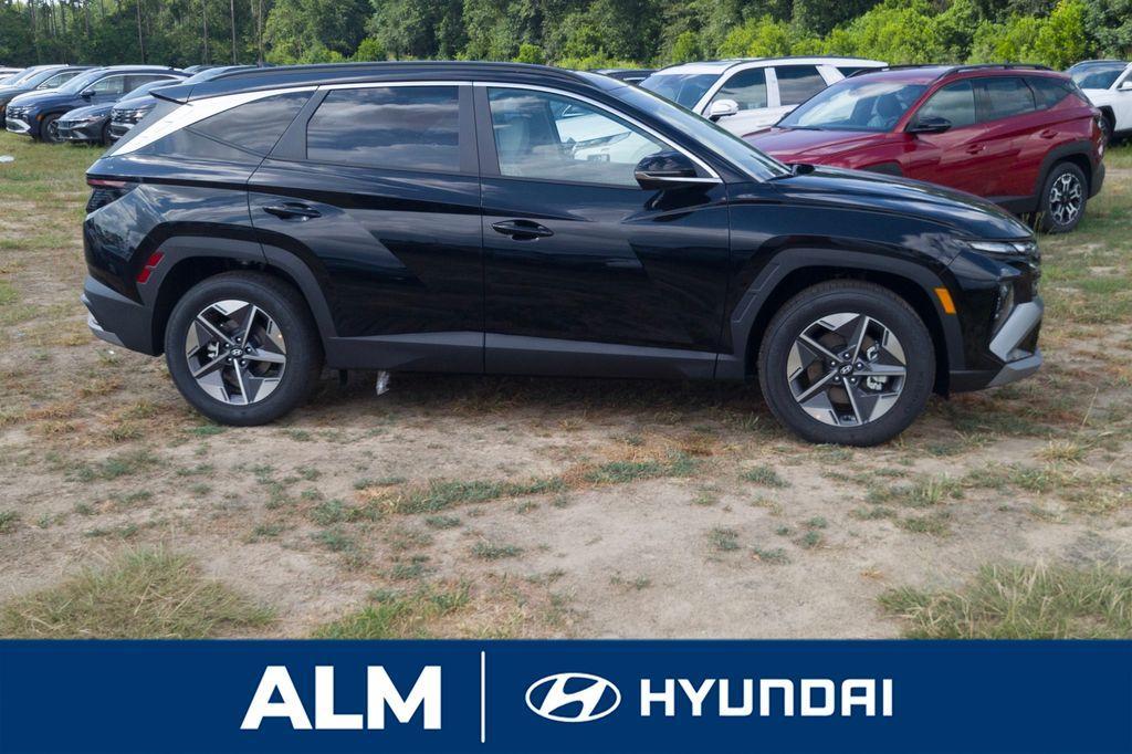 new 2025 Hyundai Tucson car, priced at $30,996