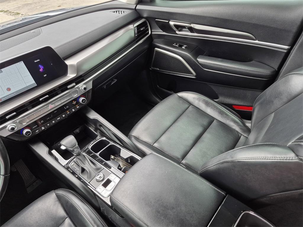 used 2023 Kia Telluride car, priced at $27,952