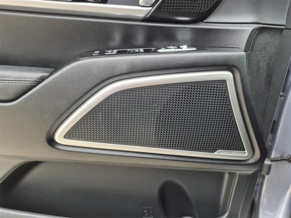 used 2023 Kia Telluride car, priced at $27,952