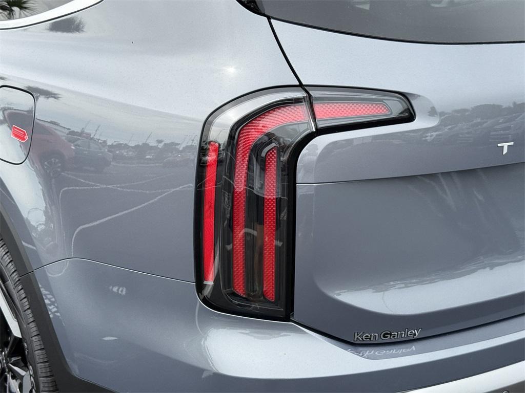 new 2025 Kia Telluride car, priced at $43,030