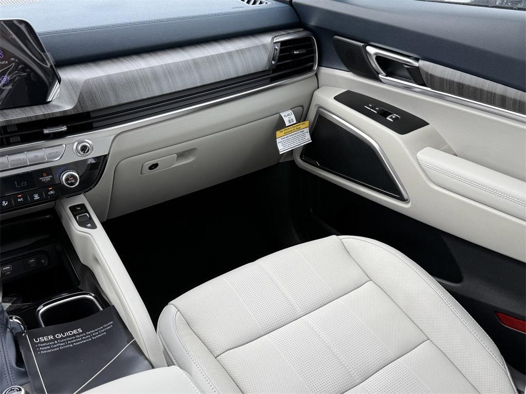 new 2025 Kia Telluride car, priced at $43,030