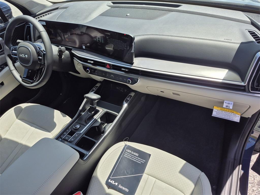 new 2025 Kia Sorento car, priced at $37,225