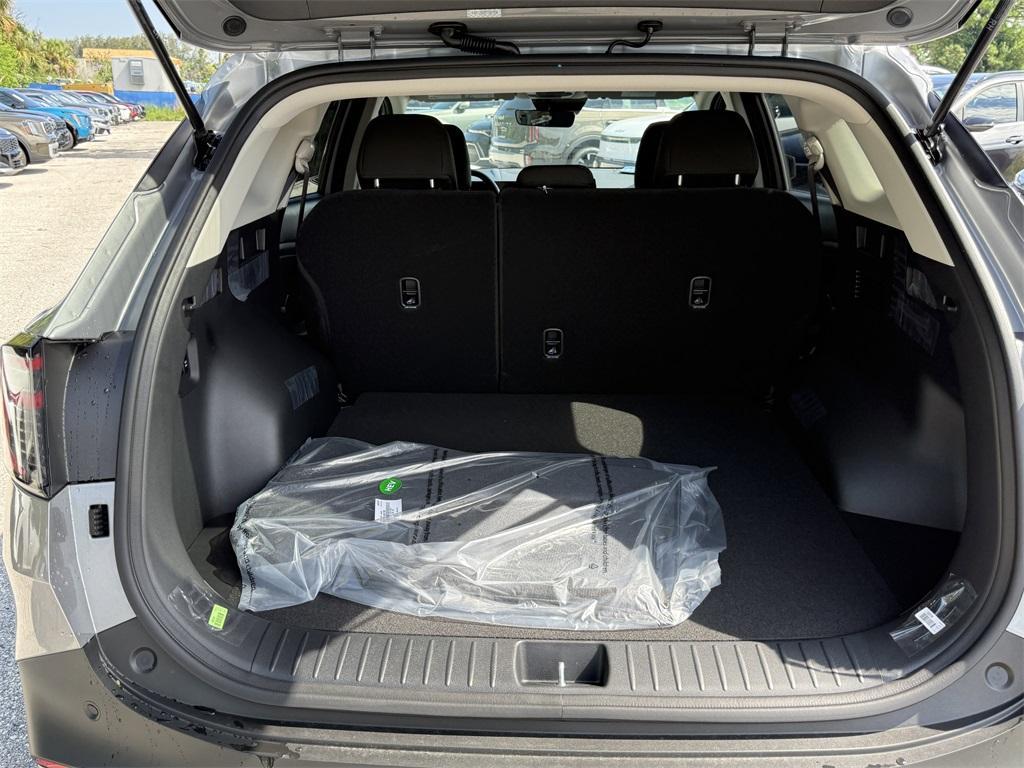 new 2026 Kia Sportage Hybrid car, priced at $28,670