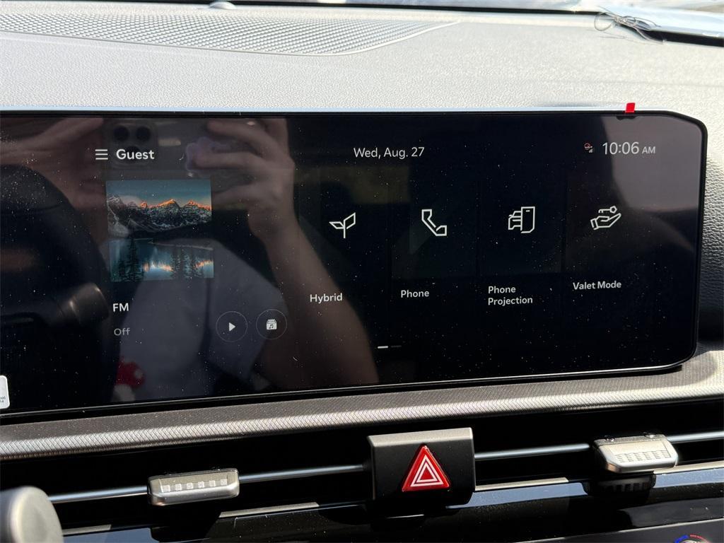 new 2026 Kia Sportage Hybrid car, priced at $28,670