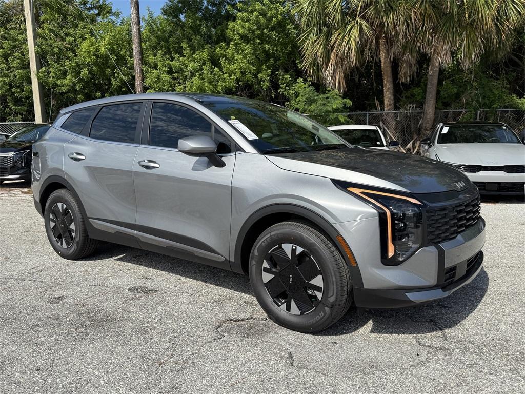 new 2026 Kia Sportage Hybrid car, priced at $28,670