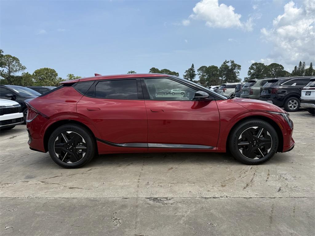 new 2025 Kia EV6 car, priced at $53,375