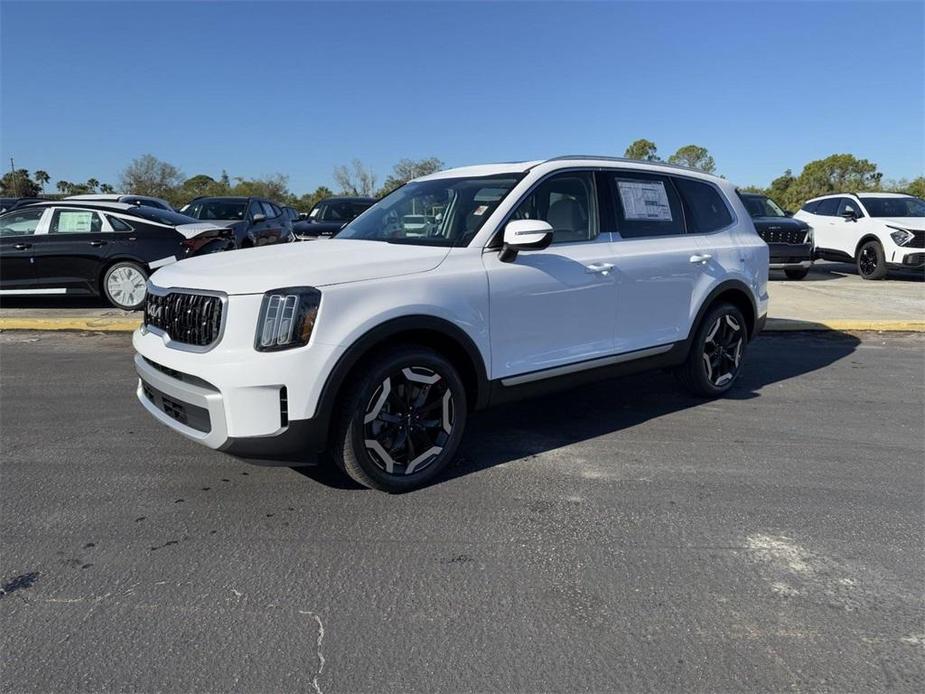 new 2025 Kia Telluride car, priced at $44,705