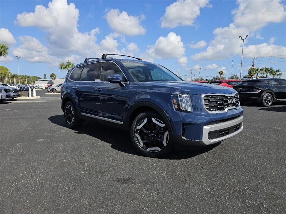 new 2024 Kia Telluride car, priced at $39,972