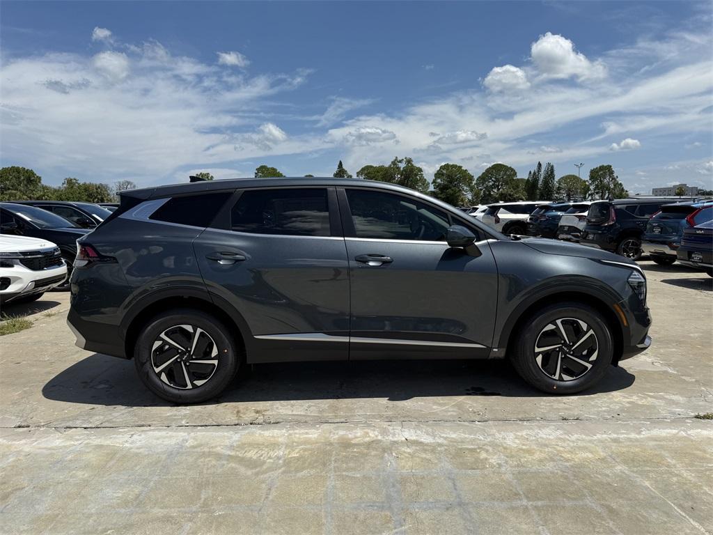 new 2025 Kia Sportage Hybrid car, priced at $30,355