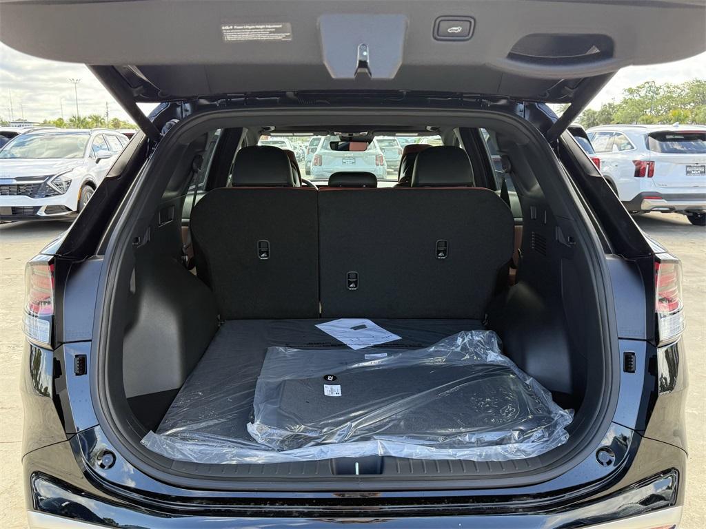 new 2025 Kia Sportage car, priced at $36,810