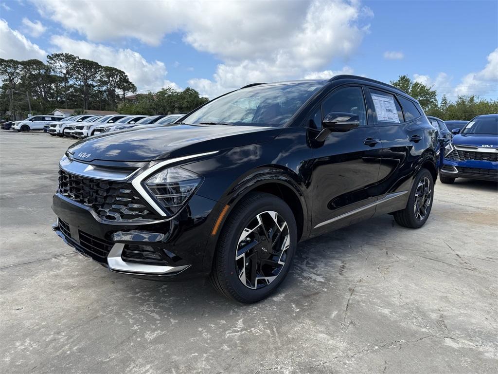 new 2025 Kia Sportage car, priced at $36,810