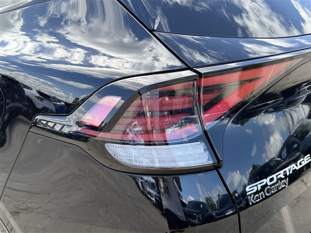 new 2025 Kia Sportage car, priced at $36,810