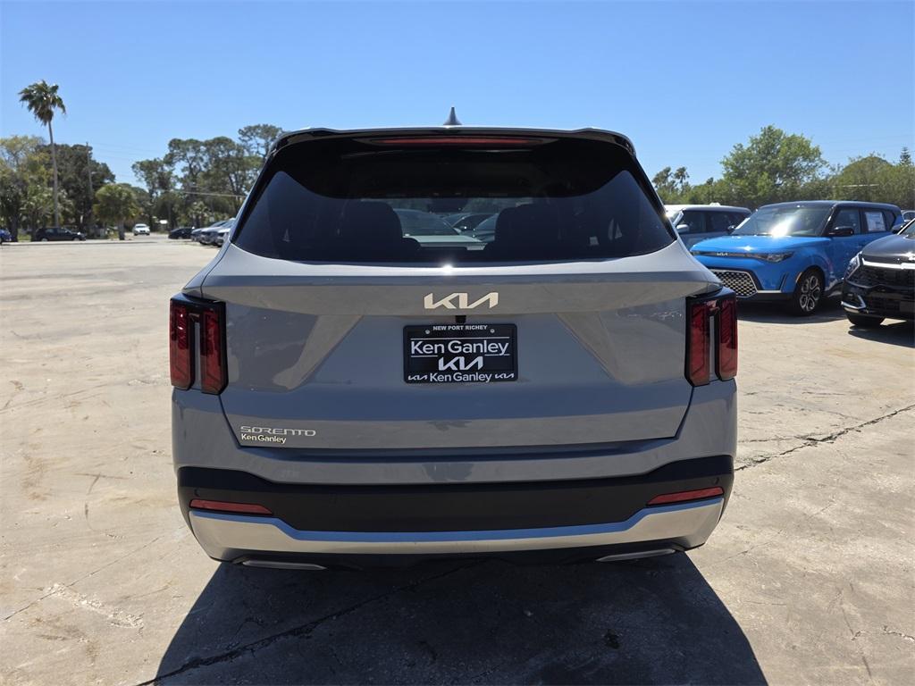 new 2025 Kia Sorento car, priced at $37,255