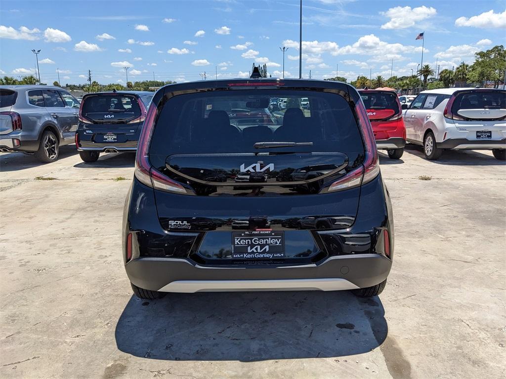 new 2025 Kia Soul car, priced at $22,605