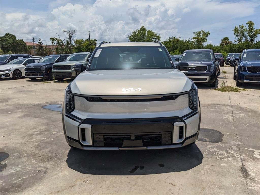 new 2026 Kia EV9 car, priced at $68,115