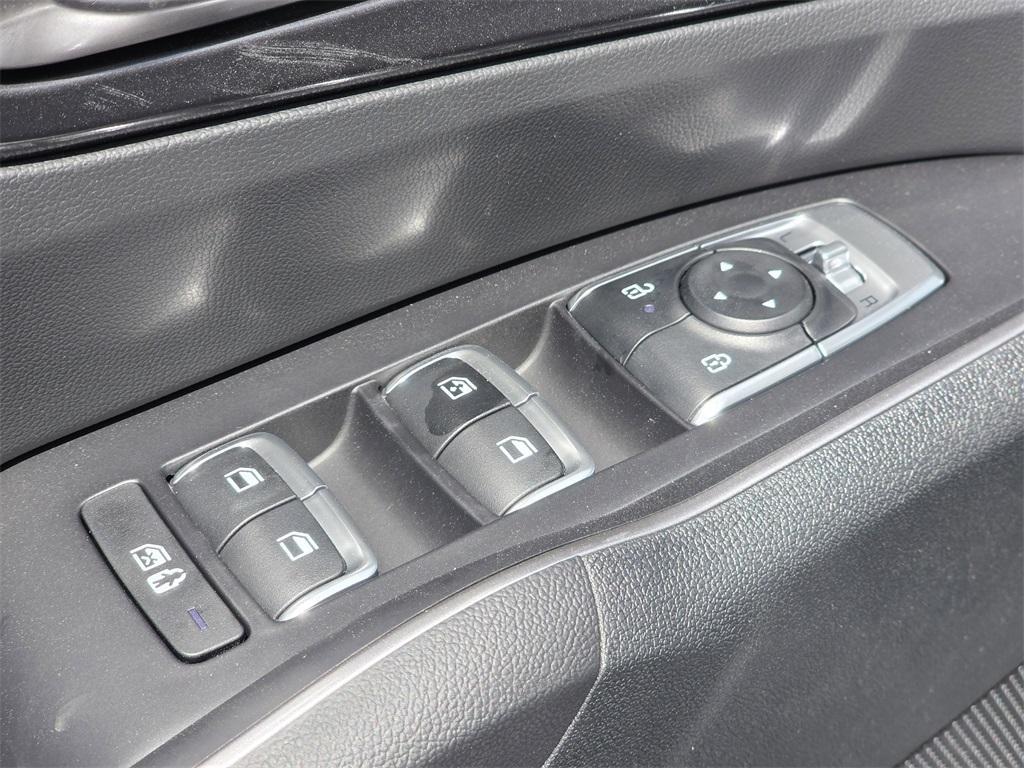 new 2025 Kia Sorento car, priced at $31,630